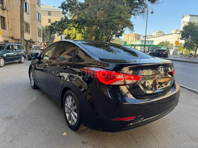 Hyundai Elantra 2015, 204,387 km - 1.8 l - Bakı