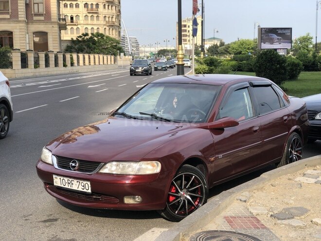 Opel Vectra 1997, 556,782 km - 1.8 l - Bakı