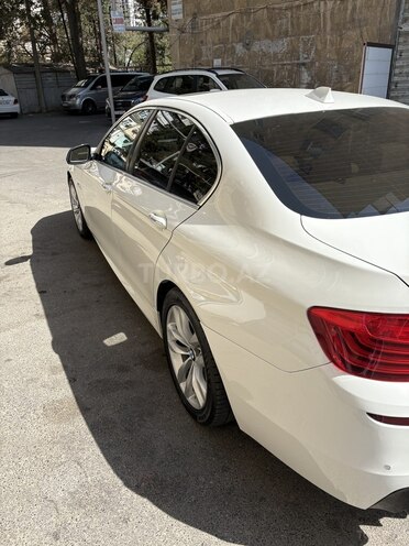 BMW 528 2015, 260,000 km - 2.0 l - Bakı