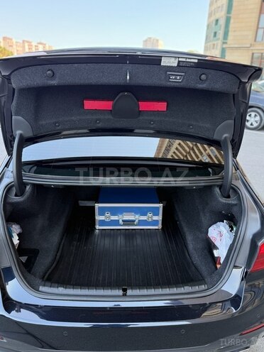 BMW 520 2018, 270,700 km - 2.0 l - Bakı