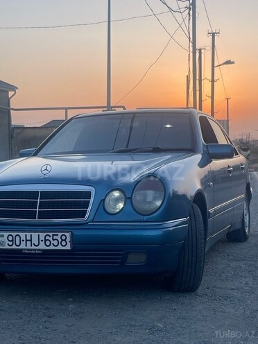 Mercedes E 200 1997, 590,000 km - 2.0 l - Bakı