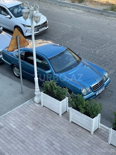 Mercedes E 200 1997, 590,000 km - 2.0 l - Bakı