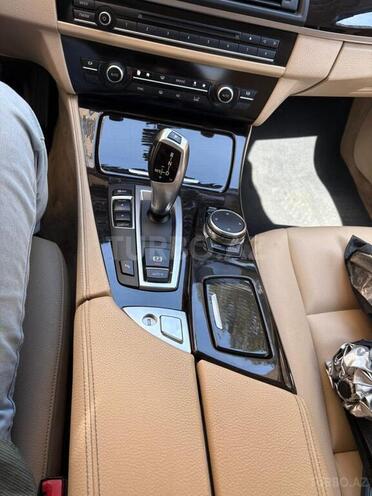 BMW 528 2015, 260,000 km - 2.0 l - Bakı