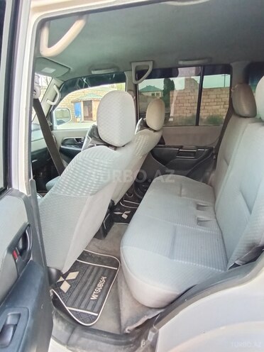 Mitsubishi Pajero io 1999, 327,000 km - 1.8 l - Bakı