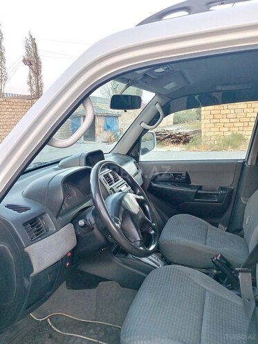 Mitsubishi Pajero io 1999, 327,000 km - 1.8 l - Bakı