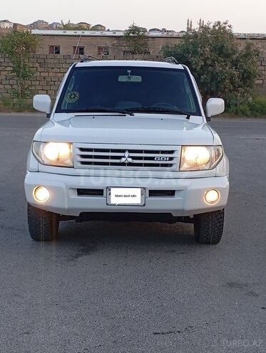Mitsubishi Pajero io 1999, 327,000 km - 1.8 l - Bakı