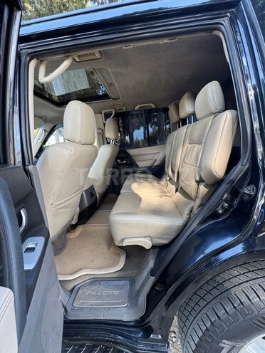 Mitsubishi Pajero 2006, 476,280 km - 3.0 l - Sumqayıt