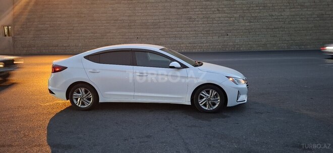 Hyundai Elantra 2020, 125,000 km - 2.0 l - Bakı