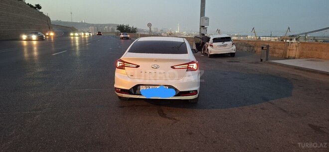 Hyundai Elantra 2020, 125,000 km - 2.0 l - Bakı