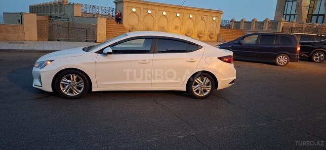 Hyundai Elantra 2020, 125,000 km - 2.0 l - Bakı