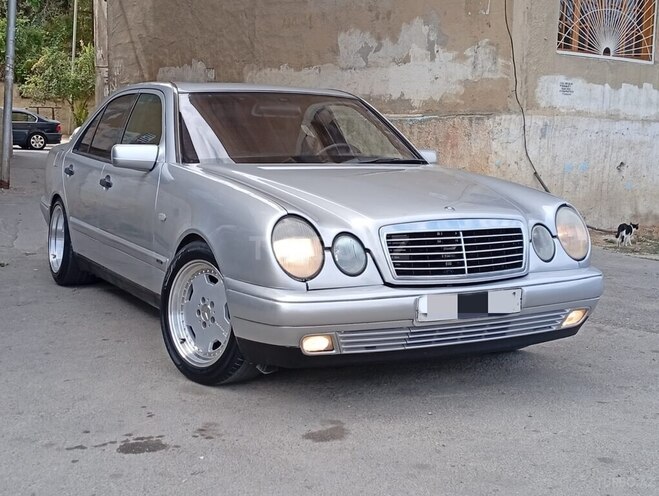 Mercedes E 230 1997, 356,253 km - 2.3 l - Bakı