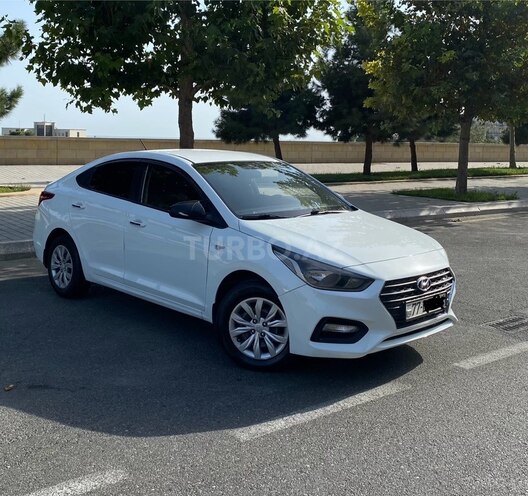 Hyundai Accent 2018, 163,000 km - 1.4 l - Bakı