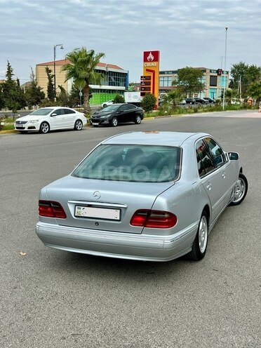Mercedes E 270 2000, 354,000 km - 2.7 l - Şirvan