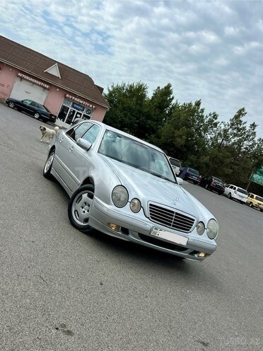 Mercedes E 270 2000, 354,000 km - 2.7 l - Şirvan