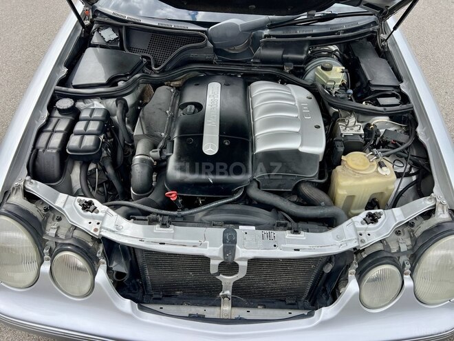Mercedes E 270 2000, 354,000 km - 2.7 l - Şirvan