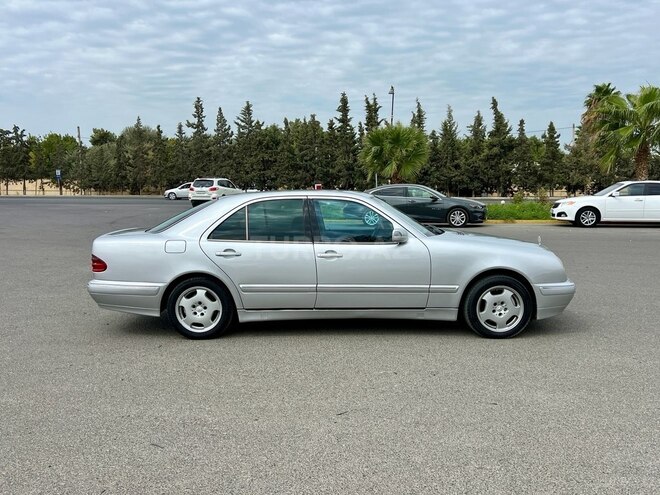 Mercedes E 270 2000, 354,000 km - 2.7 l - Şirvan