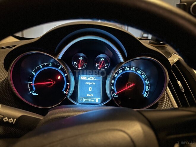 Chevrolet Cruze 2016, 137,300 km - 1.8 l - Bakı