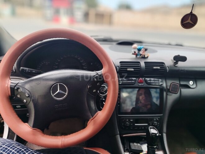 Mercedes C 200 2000, 562,786 km - 2.0 л - Bakı
