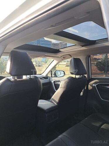 Toyota RAV4 2019, 145,000 km - 2.0 l - Bakı