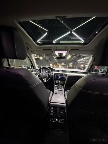 Volkswagen Passat 2021, 67,000 km - 1.4 l - Bakı