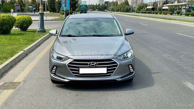 Hyundai Elantra 2016, 84,000 km - 2.0 l - Bakı