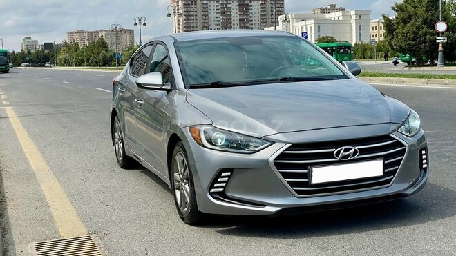Hyundai Elantra 2016, 84,000 km - 2.0 l - Bakı