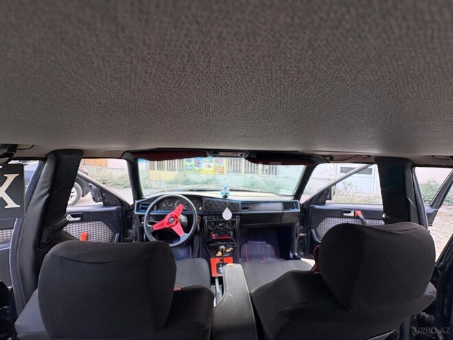Mercedes 190 1991, 328,511 km - 1.8 l - Zərdab