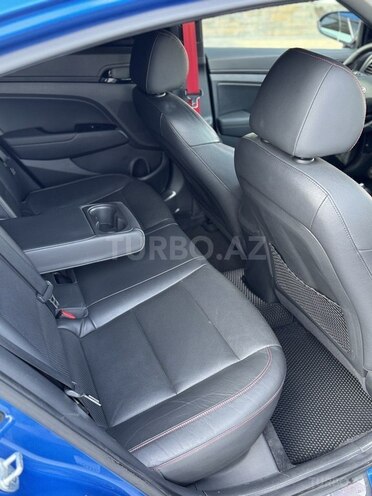Hyundai Elantra 2017, 134,200 km - 1.6 l - Bakı