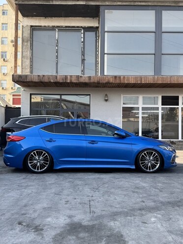 Hyundai Elantra 2017, 134,200 km - 1.6 l - Bakı