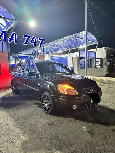 Kia Rio 2008, 244,224 km - 1.4 l - Gəncə