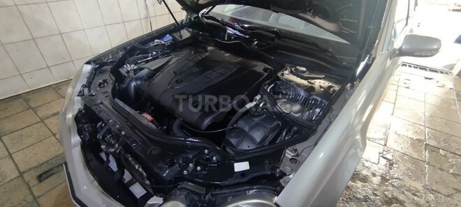 Mercedes E 220 2008, 330,000 km - 2.2 л - Bakı