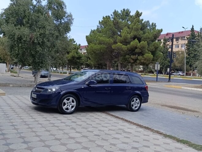 Opel Astra 2009, 365,487 km - 1.4 l - Sumqayıt