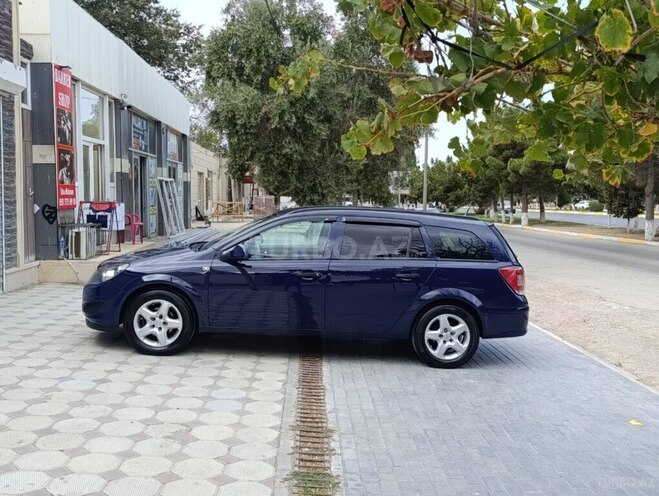 Opel Astra 2009, 365,487 km - 1.4 l - Sumqayıt