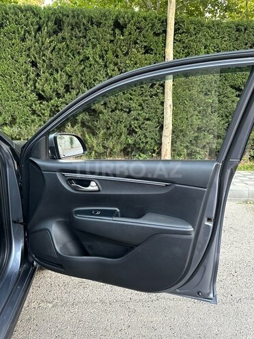 Kia Rio X-Line 2019, 67,700 km - 1.6 л - Bakı