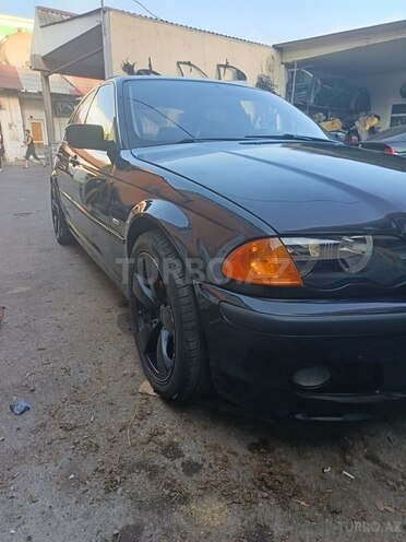 BMW 320 1998, 133,399 km - 2.2 l - Bakı