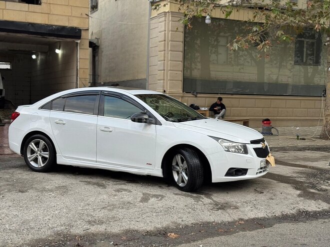 Chevrolet Cruze 2012, 332,500 km - 1.4 l - Gəncə