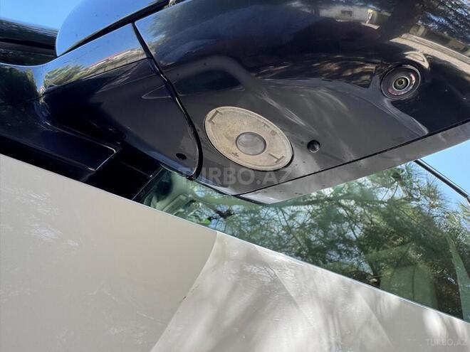 Land Rover Discovery 2018, 140,000 km - 3.0 l - Bakı