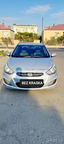 Hyundai Accent 2015, 136,000 km - 1.6 л - Bakı