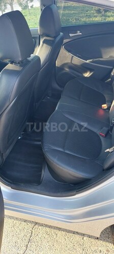 Hyundai Accent 2015, 136,000 km - 1.6 л - Bakı