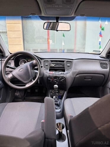Kia Rio 2005, 330,000 km - 1.6 l - Masallı