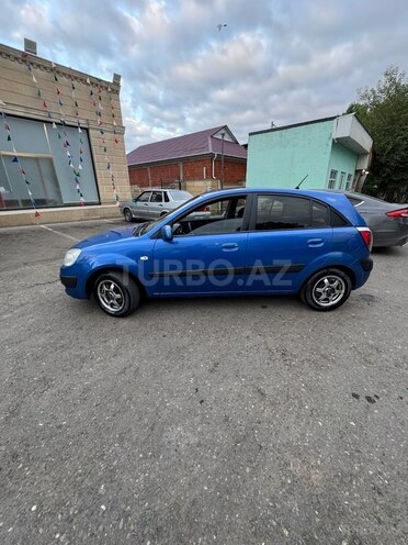 Kia Rio 2005, 330,000 km - 1.6 l - Masallı