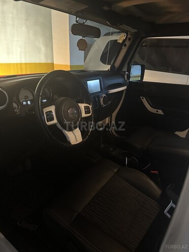 Jeep Wrangler-17