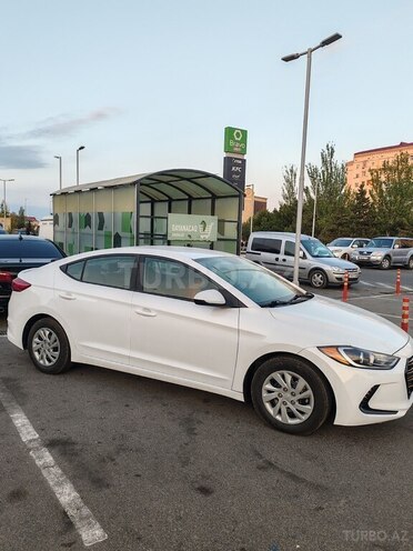 Hyundai Elantra 2018, 67,000 km - 2.0 л - Bakı