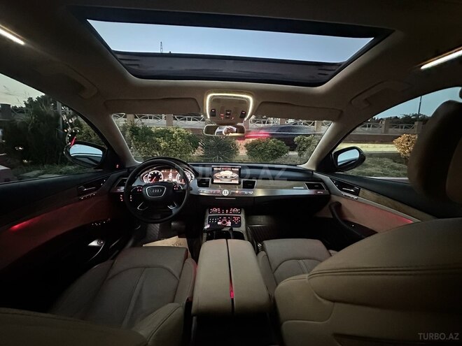 Audi A8 2011, 134,000 km - 4.2 l - Bakı