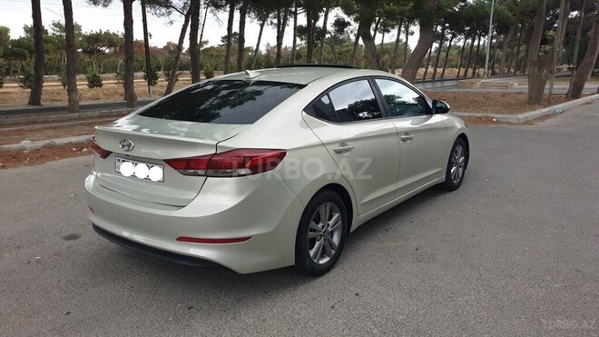 Hyundai Elantra 2017, 129,263 km - 2.0 л - Bakı