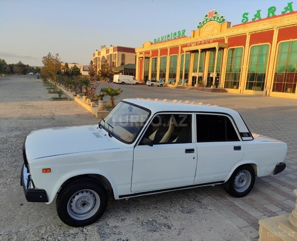 LADA (VAZ) 2107 2004, 313,218 km - 1.6 l - Şirvan