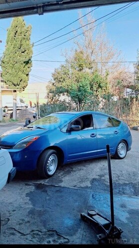 Toyota Prius 2006, 316,000 km - 1.5 л - Şəmkir