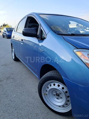 Toyota Prius 2006, 316,000 km - 1.5 л - Şəmkir