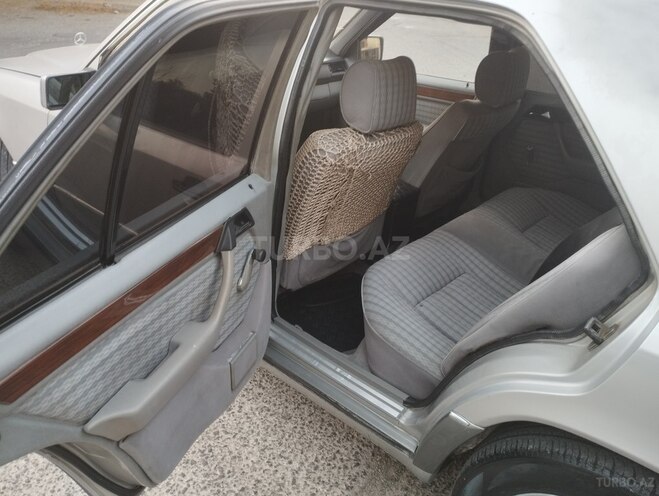 Mercedes E 230 1990, 475,000 km - 2.3 l - Bakı