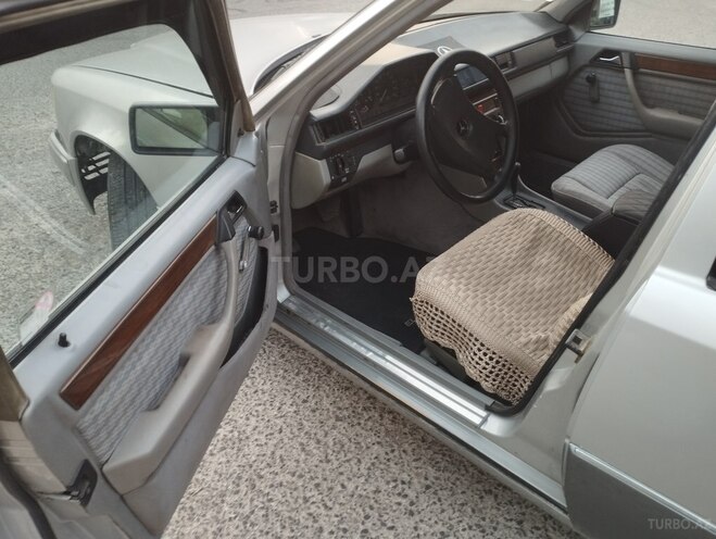 Mercedes E 230 1990, 475,000 km - 2.3 l - Bakı